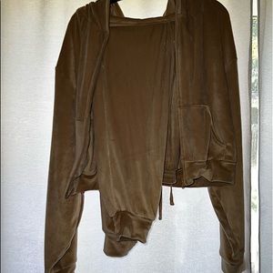 Skims velour track suit worn once